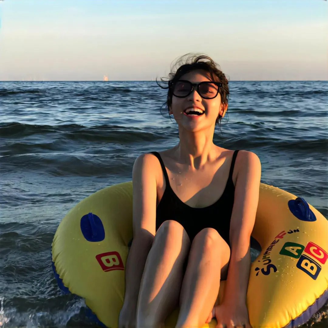 蚀金风暴海报