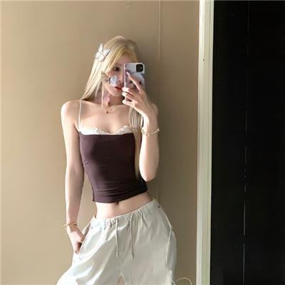 卡美拉对深海怪兽吉古拉封面